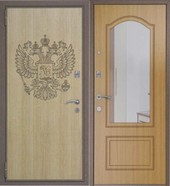 Дверь Держава с зеркалом