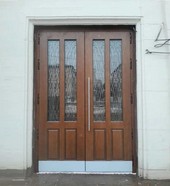 Входная дверь для парадной
