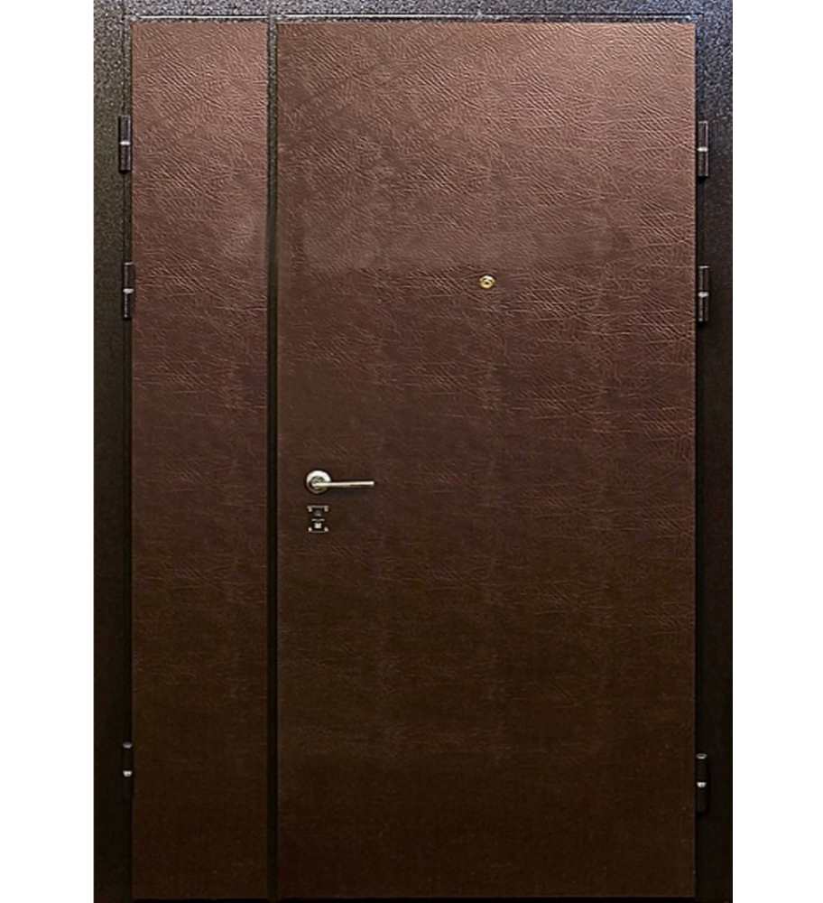 Железная тамбурная дверь. Дверь тамбурная 1300х2050. Тамбурная дверь б 300 росдвертех. Дверь тамбурная металлическая. Дверь металлическая коричневая.